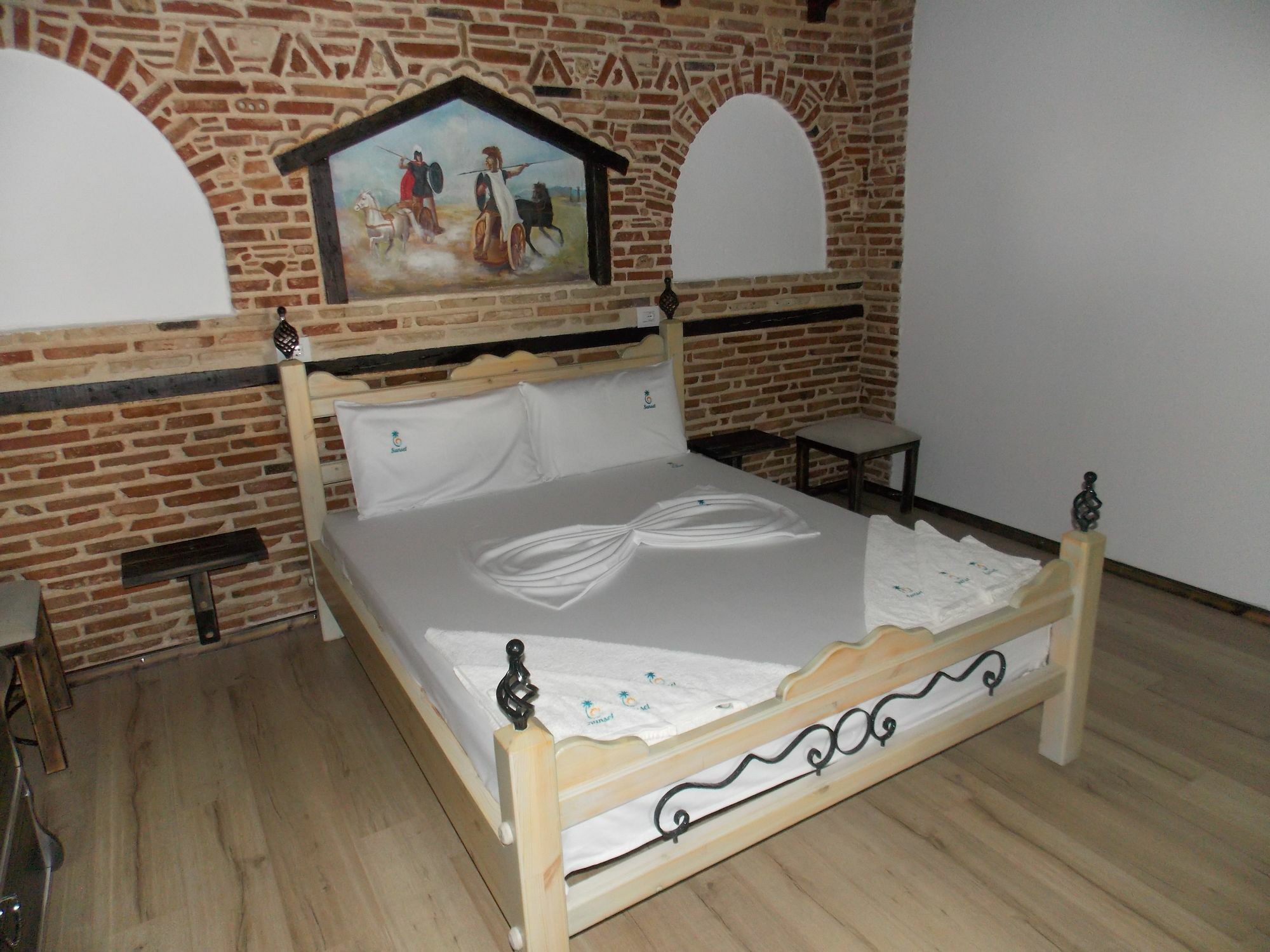 Sunset Mini-hôtel 4*